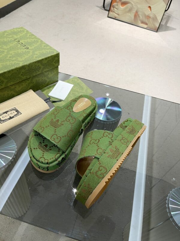 Gucci x Adidas Women's GG Platform Sandal Green For Women GG