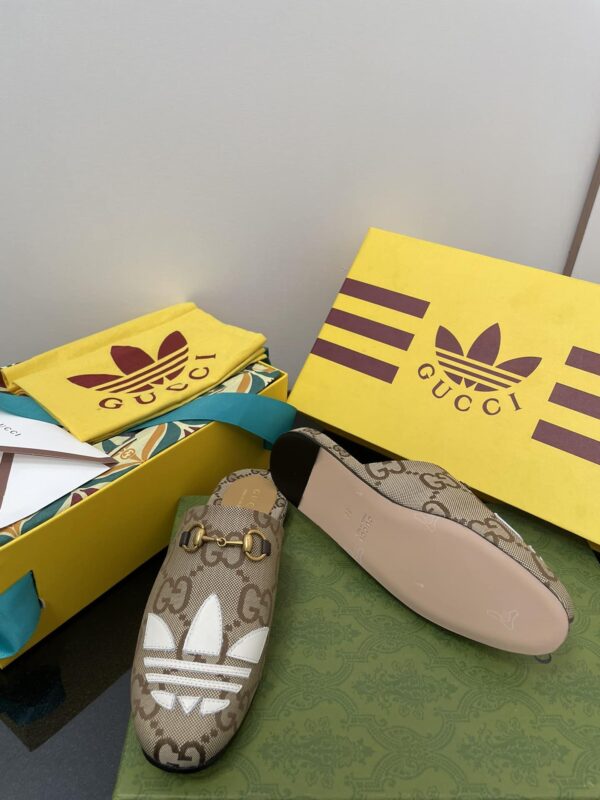 Gucci x Adidas Women's GG Trefoil Slipper Beige For Women GG