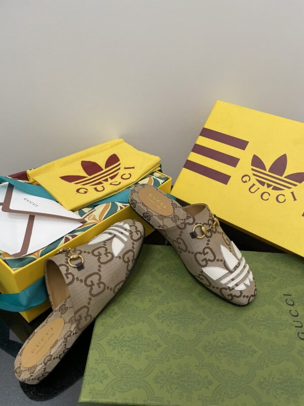 Gucci x Adidas Women's GG Trefoil Slipper Beige For Women GG