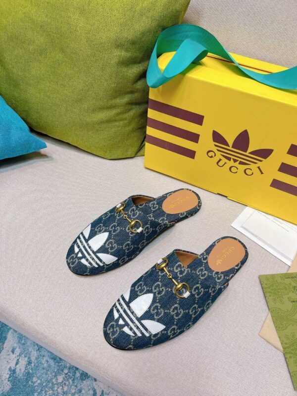 Gucci x Adidas Women's GG Trefoil Slipper Blue For Women GG