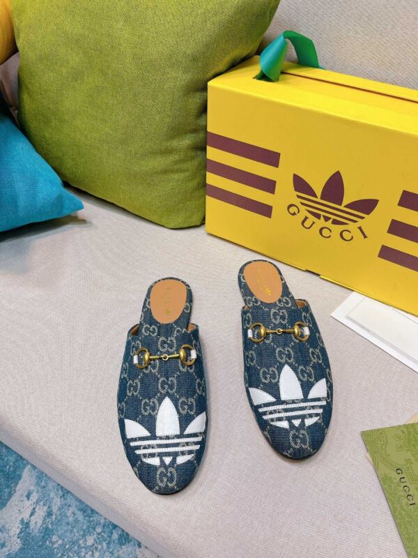 Gucci x Adidas Women's GG Trefoil Slipper Blue For Women GG