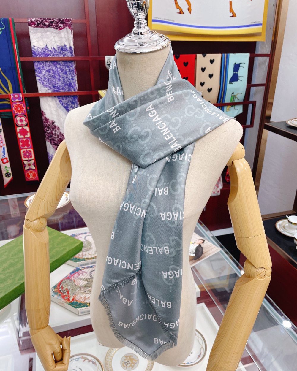 Gucci x Balenciaga in Light Grey Square Scarf 90cm/35in 