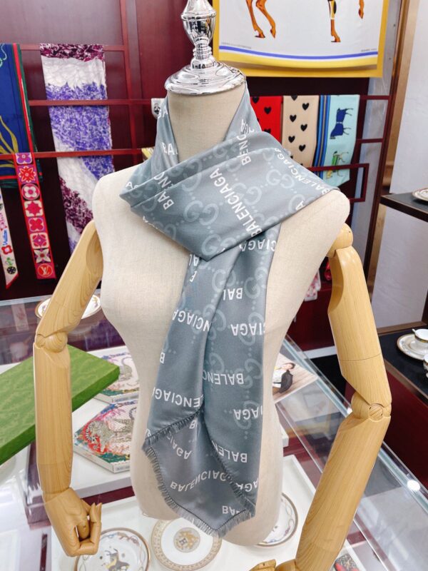 Gucci x Balenciaga in Light Grey Square Scarf 90cm/35in 