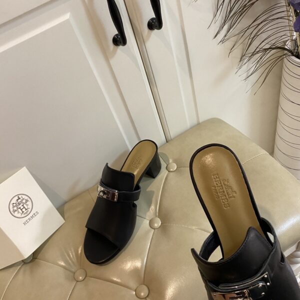 Hermes Candy Sandal Black For Women, Women's Shoes H211070Z