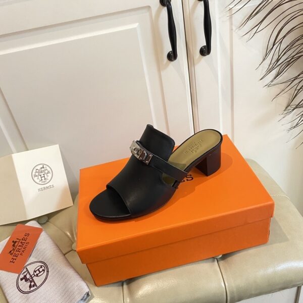 Hermes Candy Sandal Black For Women, Women's Shoes H211070Z
