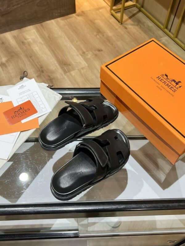 Hermes Chypre Sandal Black For Women, Women's Shoes H211114Z 02350