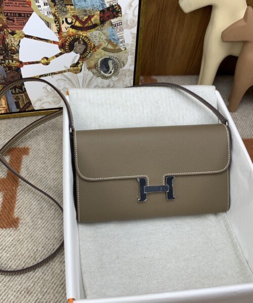1:1 Replica Hermes Constance Long Togo Wallet Brown, Silver Toned Hardware Bag For Women, Women's Handbags, Shoulder Bags 8.1in/21cm