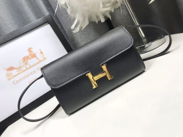 Hermes Constance Togo Long Wallet  21cm/8.3in Gold Toned Hardware For Women Black