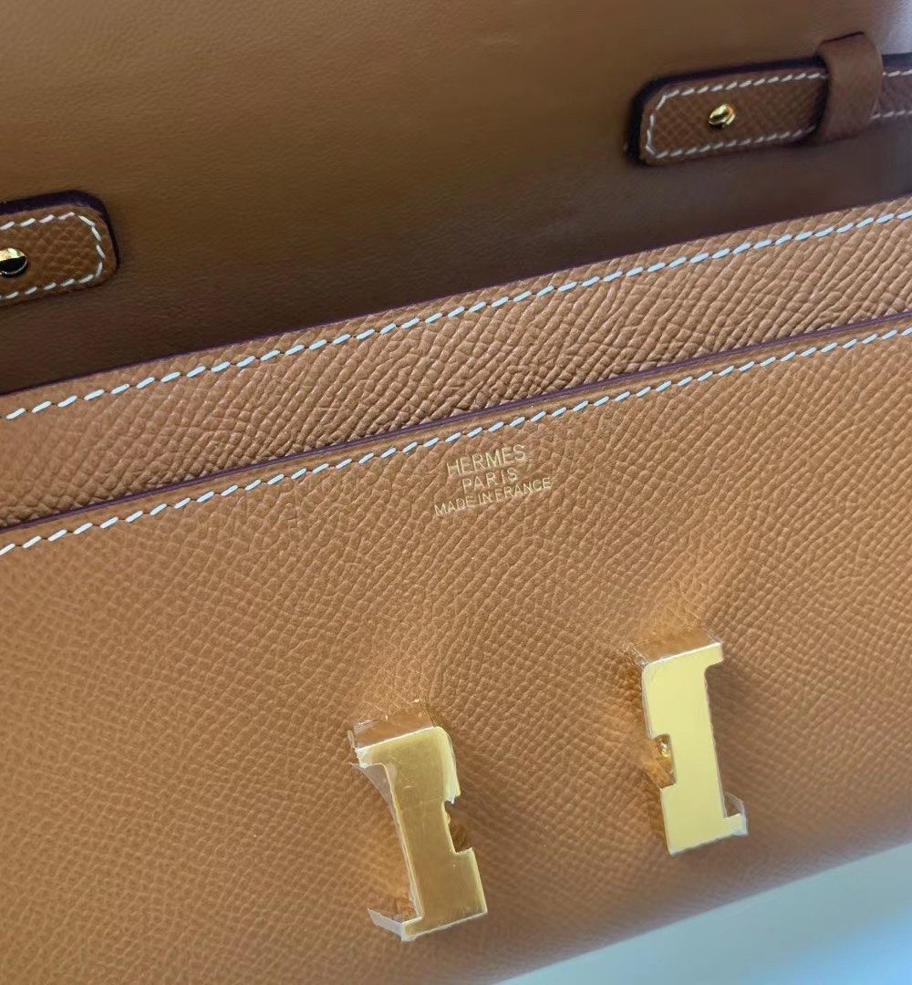 1:1 Replica Hermes Constance Togo Long Wallet 21cm/8.3in Gold Toned Hardware For Women Brown
