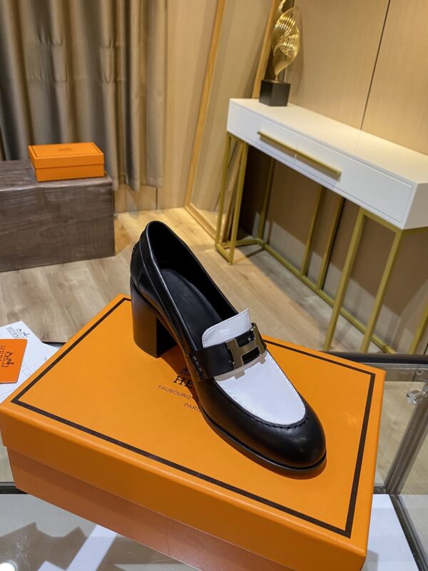 Hermes Dauphine 70 Loafer Black/White For Women, Women's Shoes H212092Z