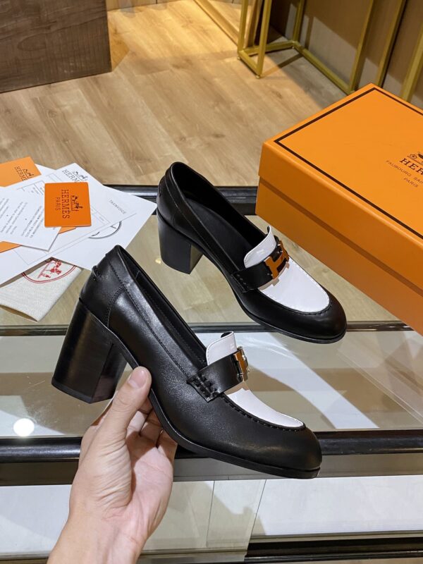 Hermes Dauphine 70 Loafer Black/White For Women, Women's Shoes H212092Z