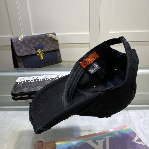 Hermes Davis H Primavera Cap Black Hermes Cap