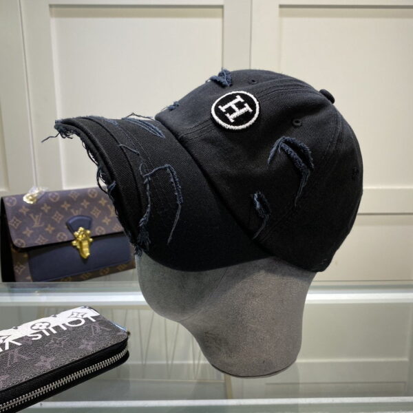 Hermes Davis H Primavera Cap Black Hermes Cap
