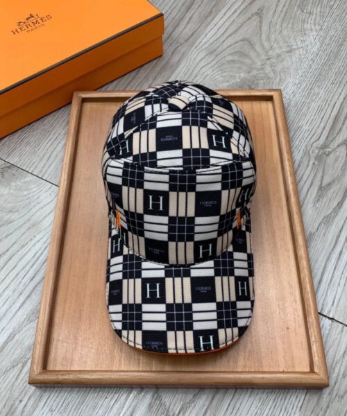 Hermes Davis H Primavera Cap Caro Black/White Hermes Cap
