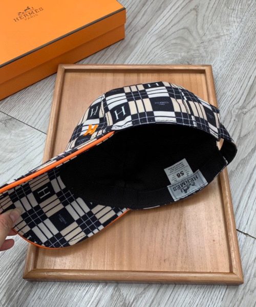 Hermes Davis H Primavera Cap Caro Black/White Hermes Cap