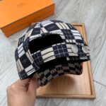 Hermes Davis H Primavera Cap Caro Black/White Hermes Cap