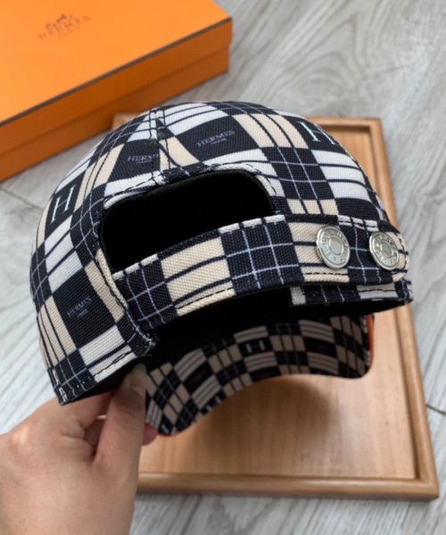 Hermes Davis H Primavera Cap Caro Black/White Hermes Cap