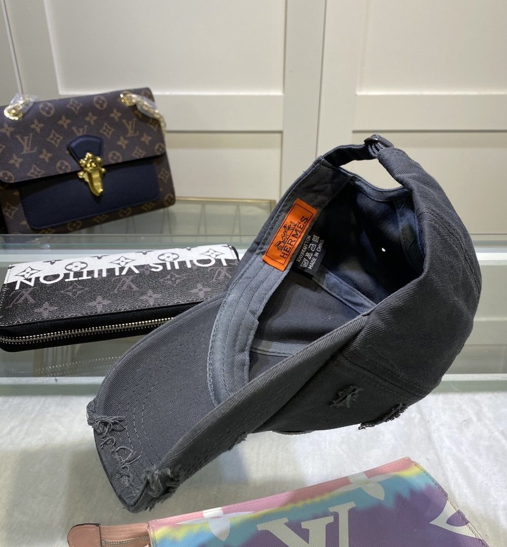 Hermes Davis H Primavera Cap Dark Grey Hermes Cap