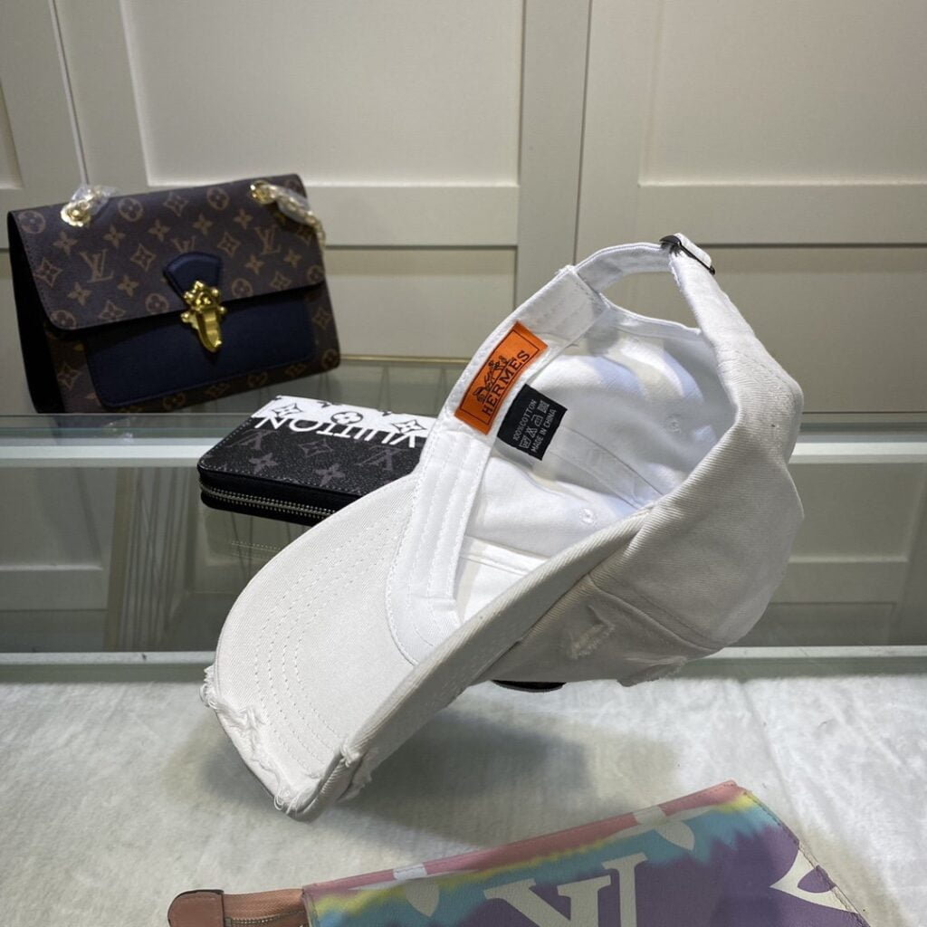 Hermes Davis H Primavera Cap White Hermes Cap - Image 3
