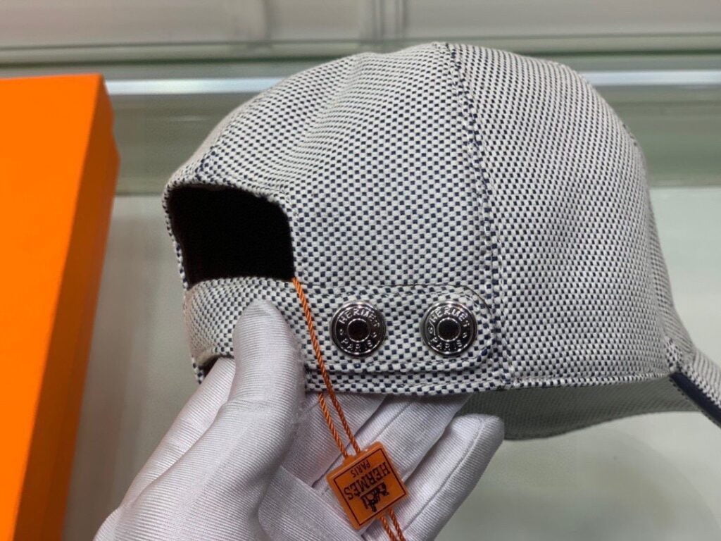 Hermes Davis H Primavera Grey Beige Hermes Cap - Image 4