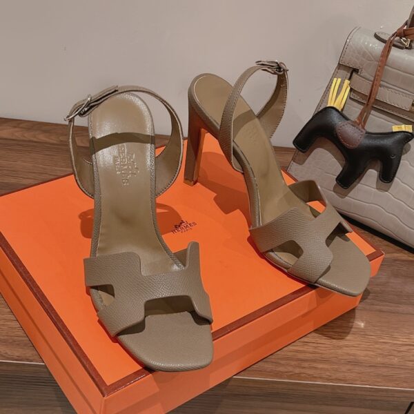 Hermes Ella Sandal Light Brown For Women 4.1in/10.5cm
