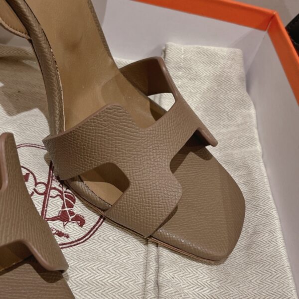 Hermes Ella Sandal Light Brown For Women 4.1in/10.5cm
