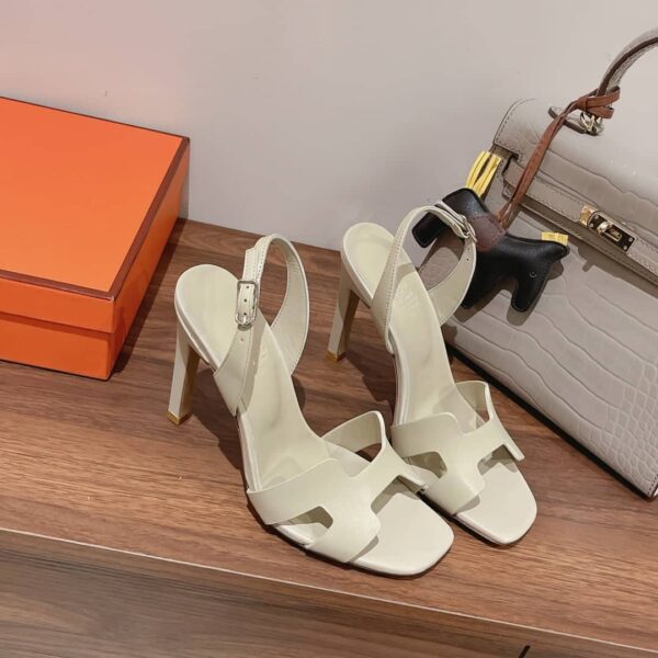 Hermes Ella Sandal White Grey For Women 4.1in/10.5cm