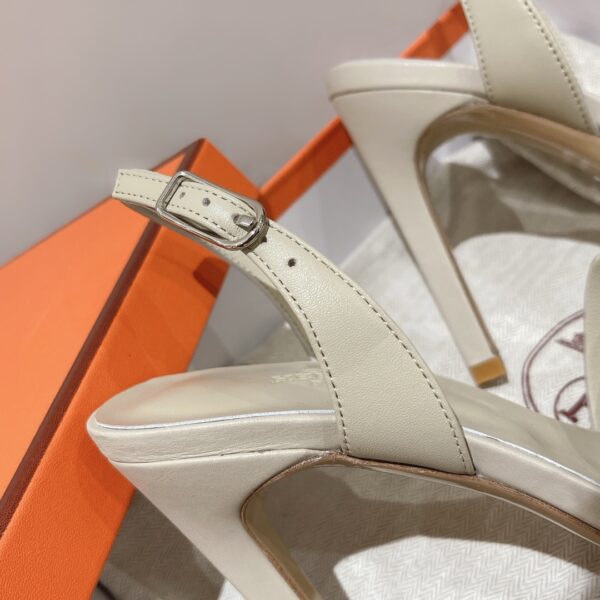 Hermes Ella Sandal White Grey For Women 4.1in/10.5cm