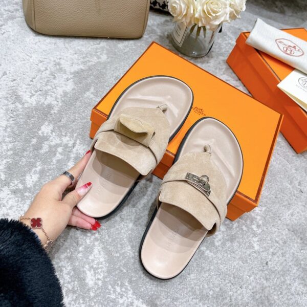 Hermes Empire Sandal Beige For Women, Women's Shoes H221075Z