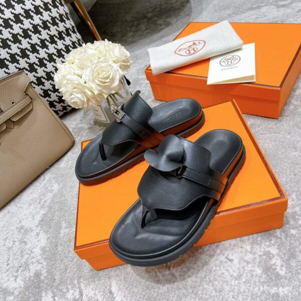 Hermes Empire Sandal Black For Women, Women's Shoes H221074Z 02360