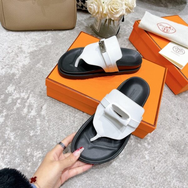 Hermes Empire Sandal White For Women, Women's Shoes H221074Z 90360