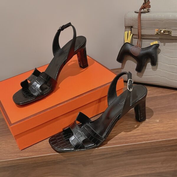 Hermes Eternite Sandal Black For Women 2.7in/7cm