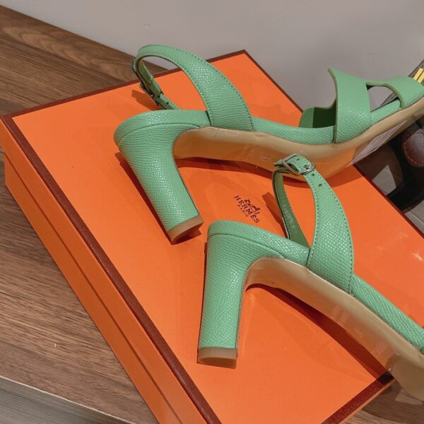 Hermes Eternite Sandal Green For Women 2.7in/7cm