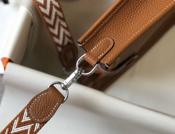 1:1 Replica Hermes Evelyne 16 Amazone Bag Brown With Silver-Toned Hardware For Women, Women's Shoulder And Crossbody Bags 6.3in/16cm