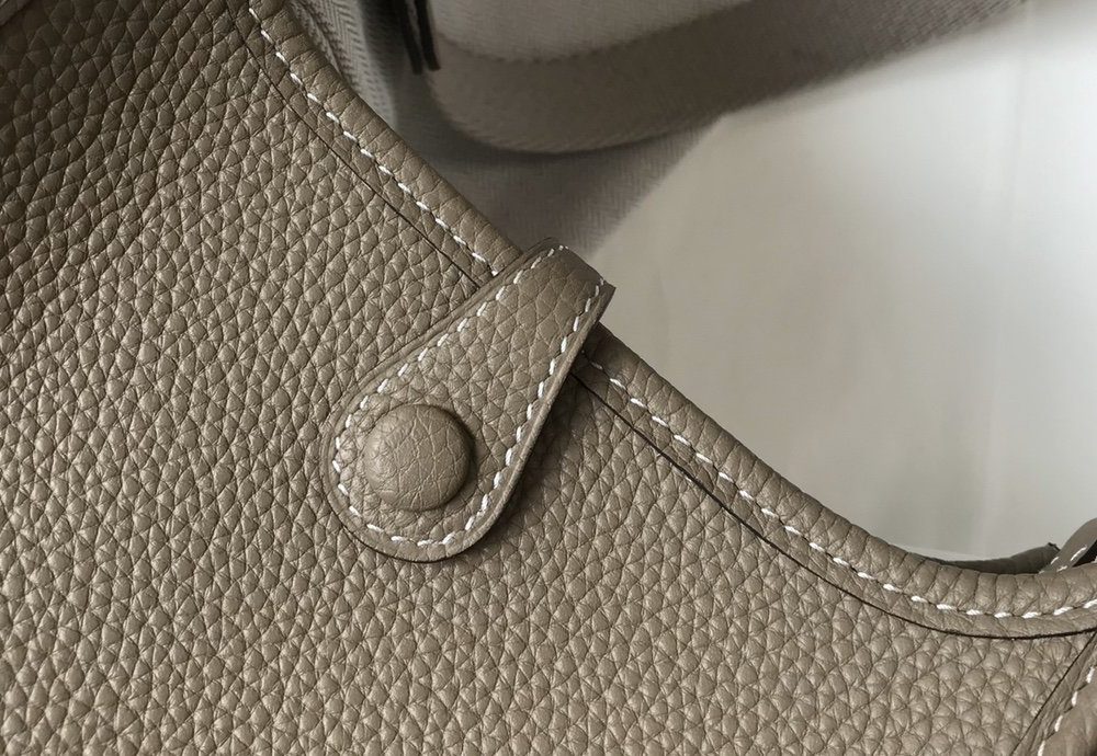 1:1 Replica Hermes Evelyne 16 Amazone Bag Greige With Silver-Toned Hardware For Women, Women's Shoulder And Crossbody Bags 6.3in/16cm