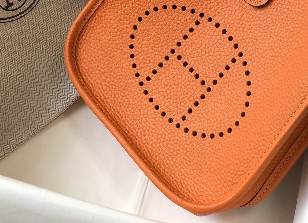 1:1 Replica Hermes Evelyne 16 Amazone Bag Orange With Silver-Toned Hardware For Women, Women's Shoulder And Crossbody Bags 6.3in/16cm