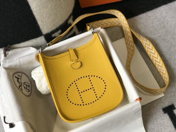 1:1 Replica Hermes Evelyne 16 Amazone Bag Yellow With Silver-Toned Hardware For Women, Women's Shoulder And Crossbody Bags 6.3in/16cm
