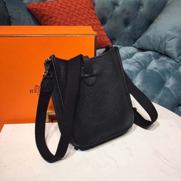 1:1 Replica Hermes Evelyne II TPM Bag Black For Women Silver Toned Hardware 7.9in/20cm