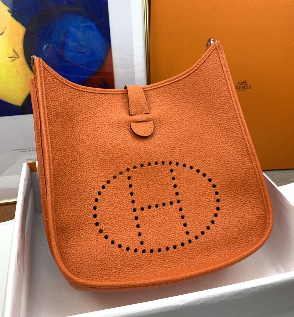 1:1 Replica Hermes Evelyne III 29 Bag Orange With Silver-Toned Hardware For Women, Women's Shoulder And Crossbody Bags 11.4in/29cm H056277CC9J
