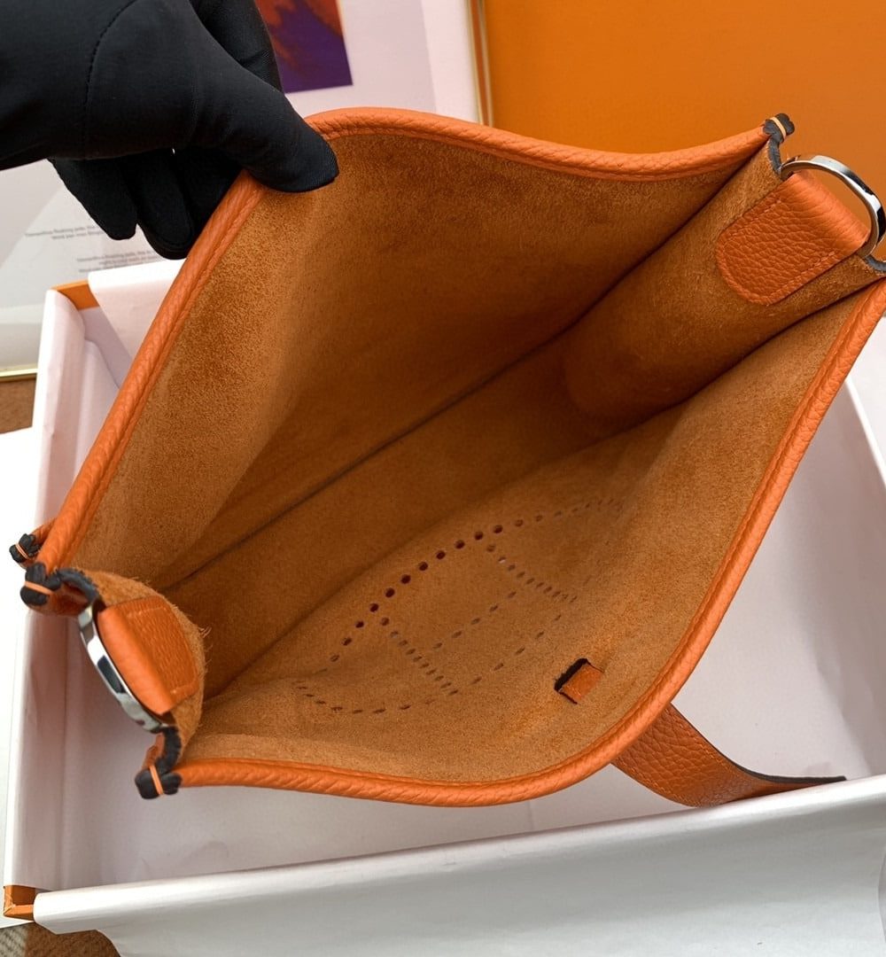 1:1 Replica Hermes Evelyne III 29 Bag Orange With Silver-Toned Hardware For Women, Women's Shoulder And Crossbody Bags 11.4in/29cm H056277CC9J