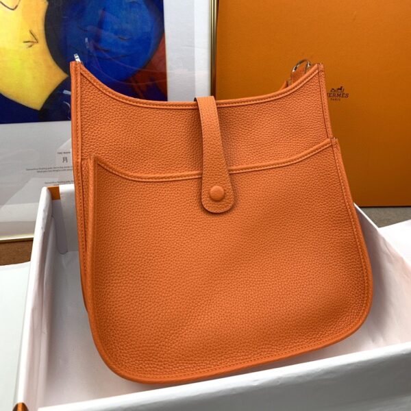 1:1 Replica Hermes Evelyne III 29 Bag Orange With Silver-Toned Hardware For Women, Women's Shoulder And Crossbody Bags 11.4in/29cm H056277CC9J