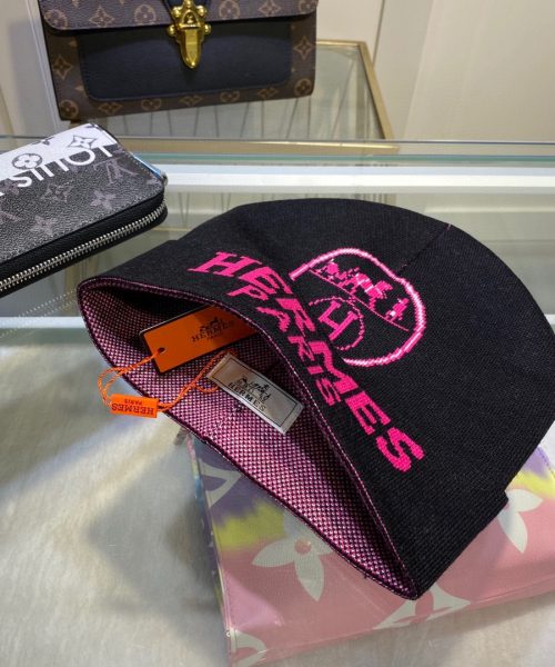 Hermes Frequence Beanie In Black