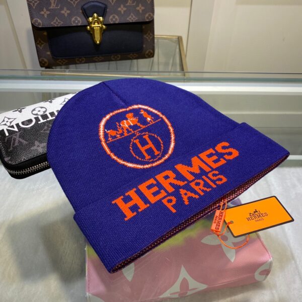 Hermes Frequence Beanie In Blue