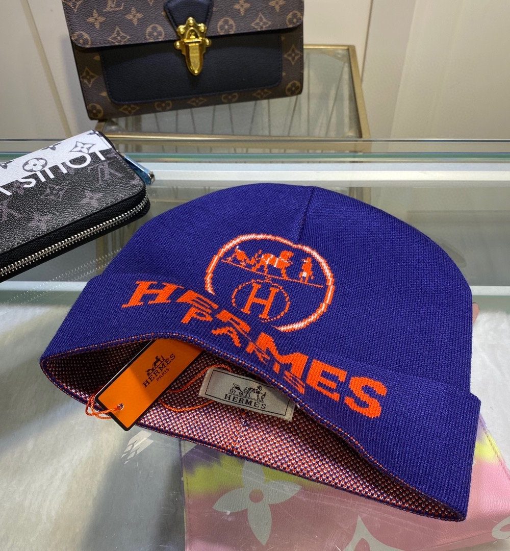 Hermes Frequence Beanie In Blue