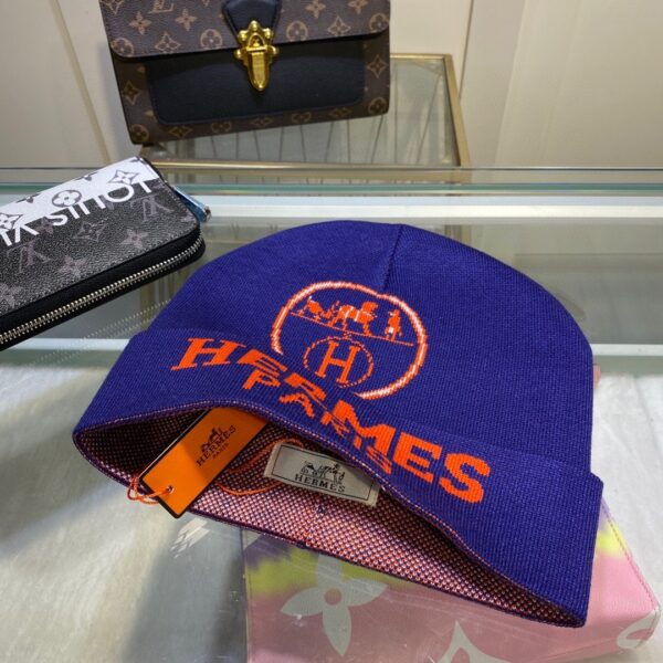 Hermes Frequence Beanie In Blue