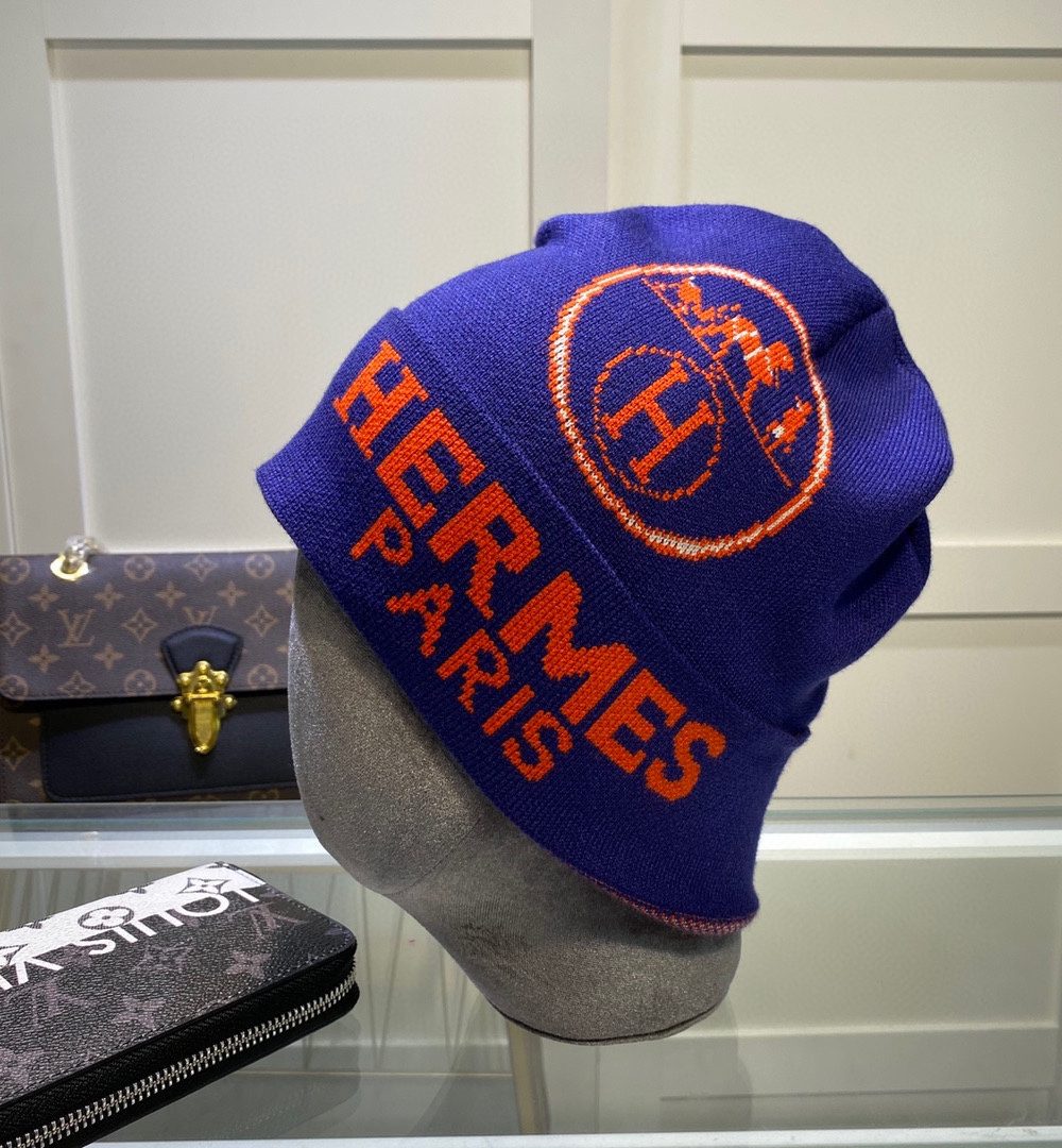 Hermes Frequence Beanie In Blue
