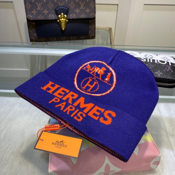 Hermes Frequence Beanie In Blue