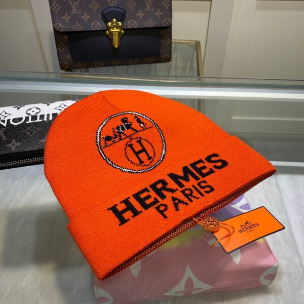 Hermes Frequence Beanie In Orange
