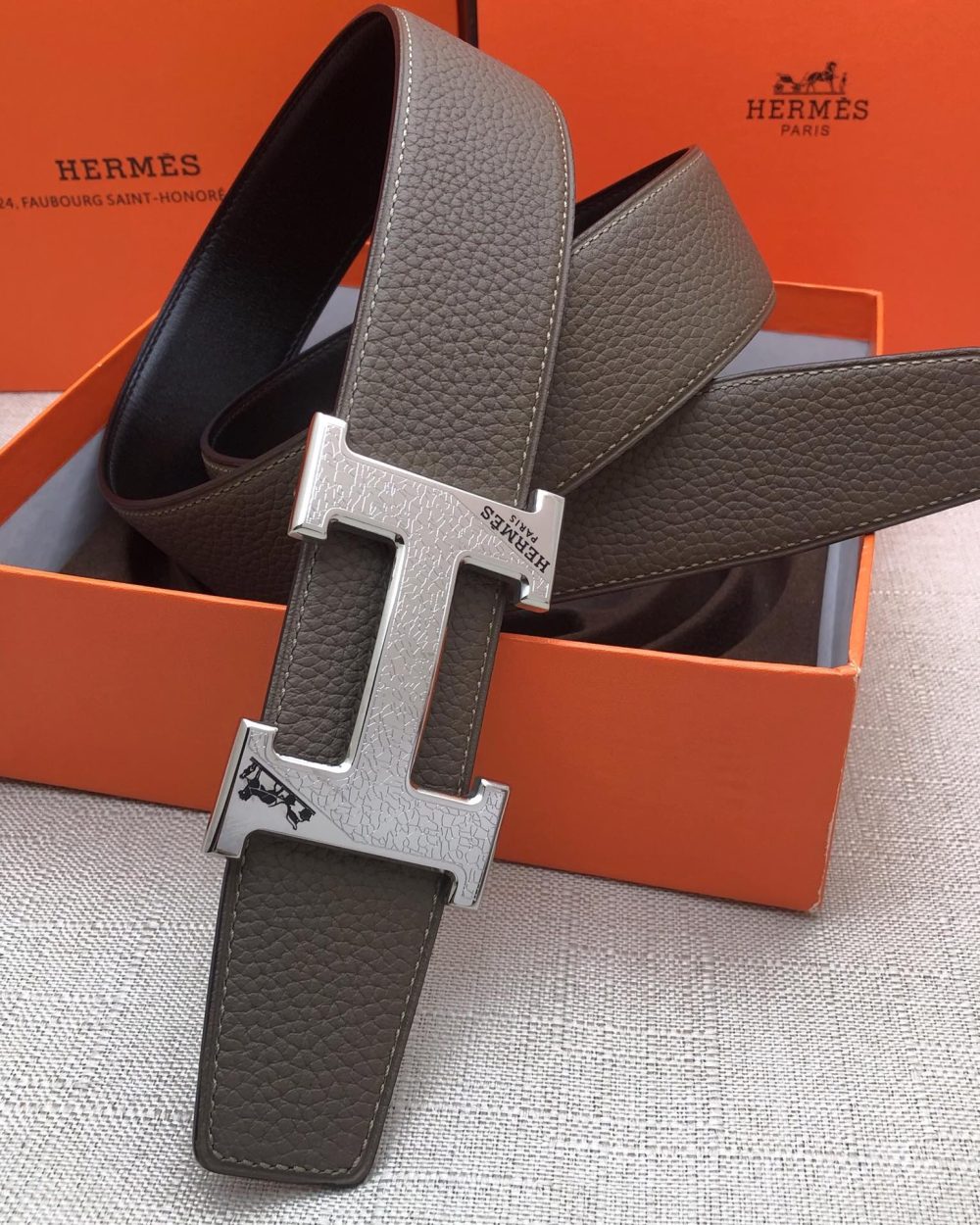 1:1 Replica Hermes H Belt Buckle & Reversible Black For Women, Women Belt