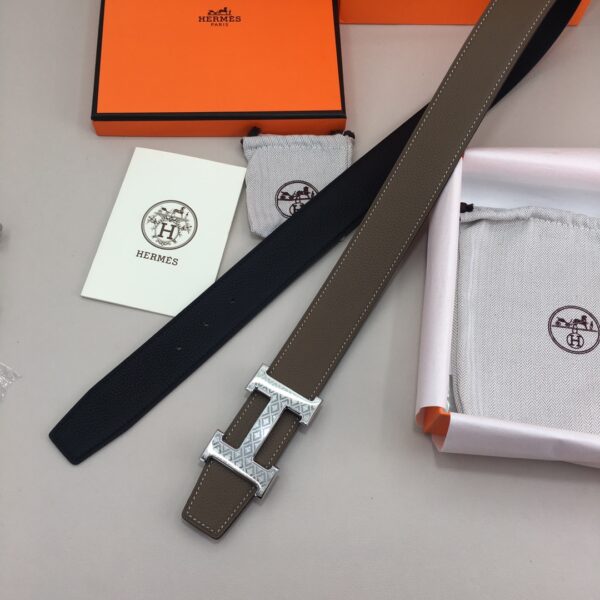 1:1 Replica Hermes H Belt Buckle & Reversible Grey For Women, Women Belt